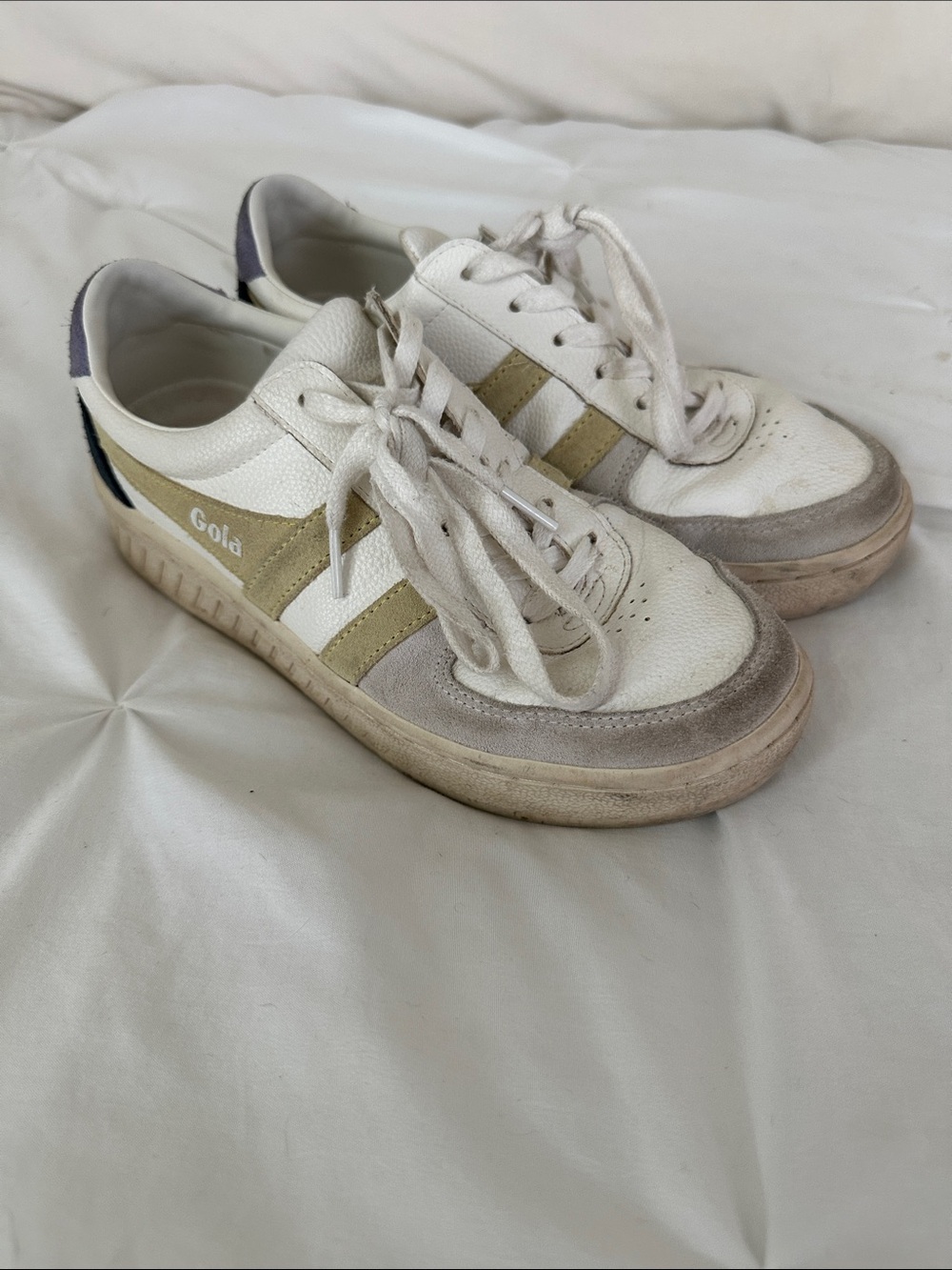 Gola White Sneakers with Cream Stripes